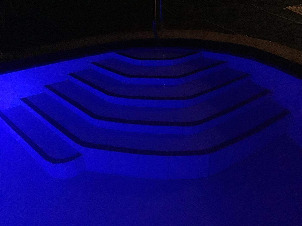 Bamboobeachvilla2 Ac New Oceanfront Pool Sunsetview Garden Kitchen Satellite Starlink Wi-Fi Dimiao المظهر الخارجي الصورة