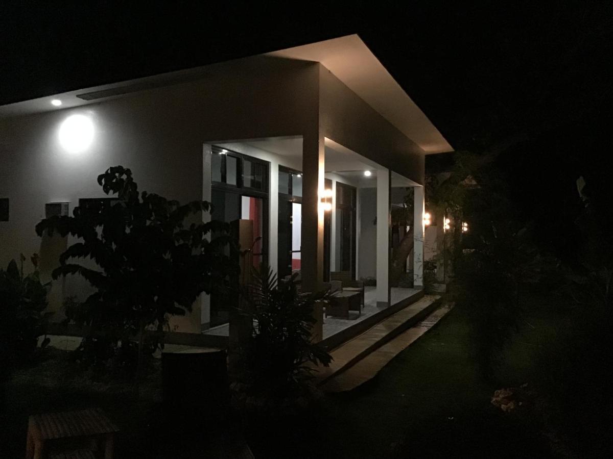 Bamboobeachvilla2 Ac New Oceanfront Pool Sunsetview Garden Kitchen Satellite Starlink Wi-Fi Dimiao المظهر الخارجي الصورة